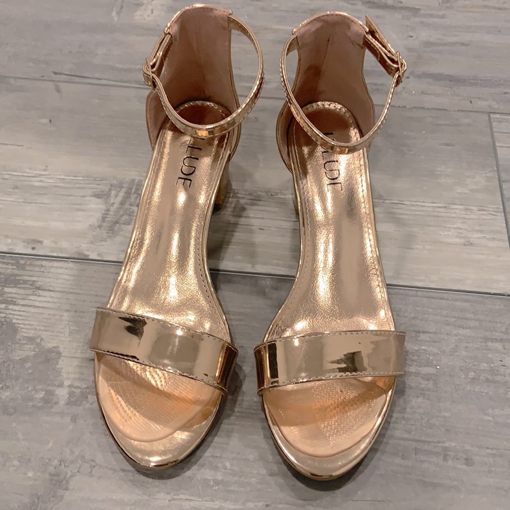 Rose gold pumps